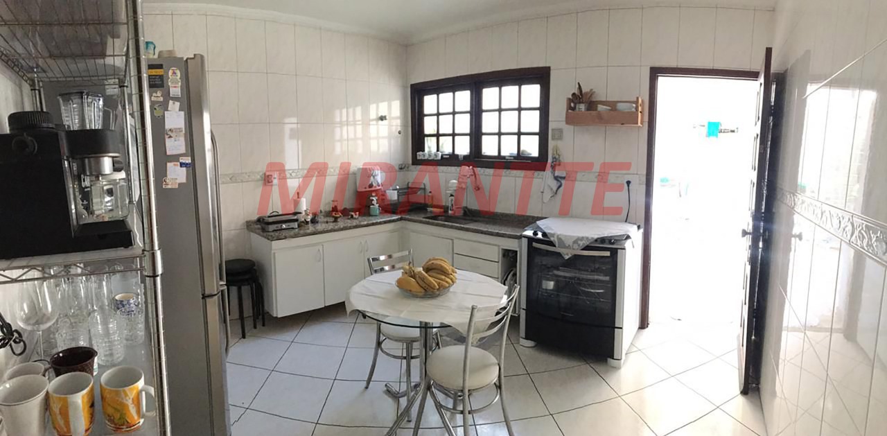 Sobrado de 100m² com 2 quartos em Parada Inglesa