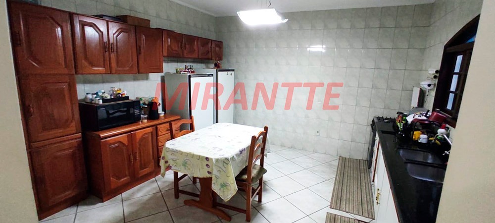 Sobrado de 267m² com 3 quartos em Cachoeira