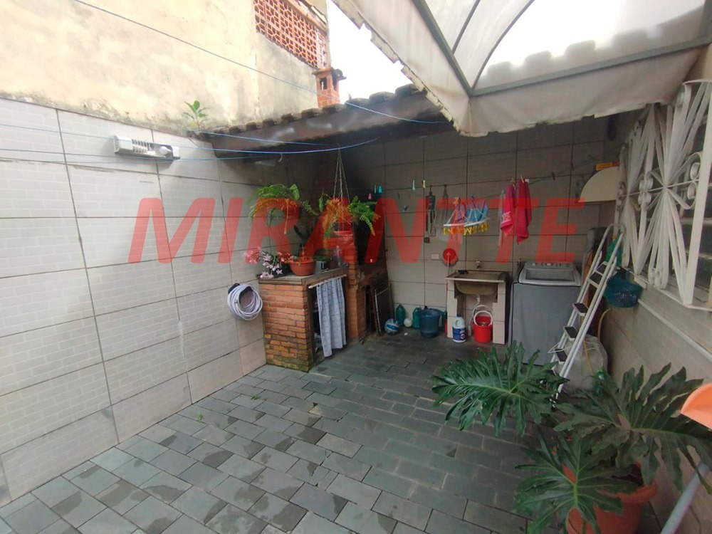 Sobrado de 120m² com 3 quartos em Jardim São João (Zona Norte)