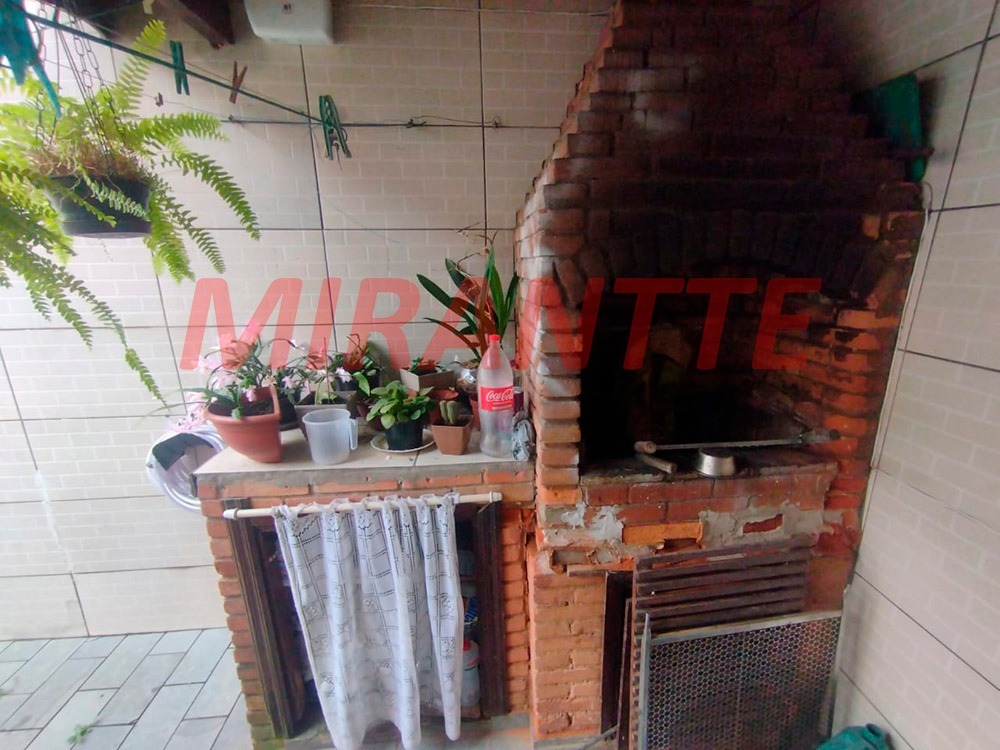 Sobrado de 120m² com 3 quartos em Jardim São João (Zona Norte)