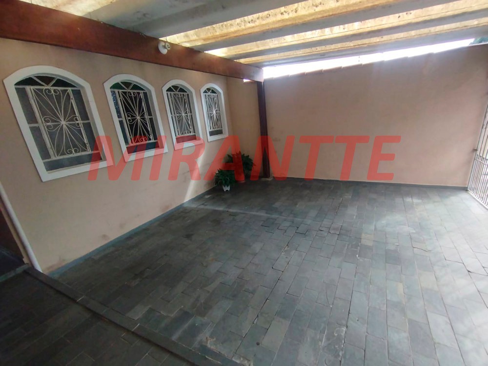 Sobrado de 120m² com 3 quartos em Jardim São João (Zona Norte)