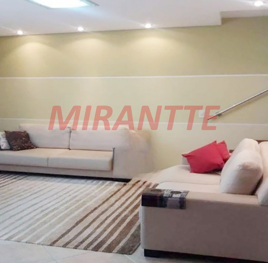 Sobrado de 161m² com 3 quartos em Imirim