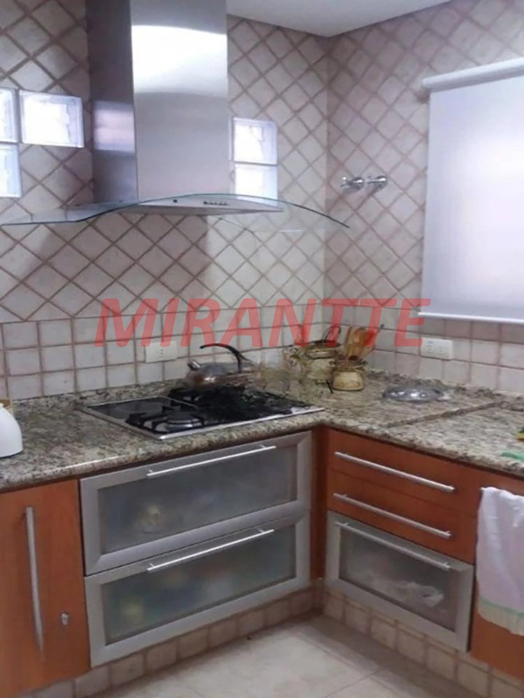 Sobrado de 161m² com 3 quartos em Imirim