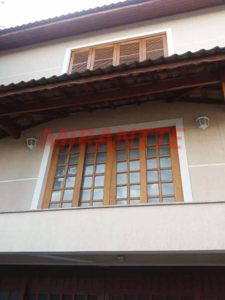 Sobrado de 161m² com 3 quartos em Imirim