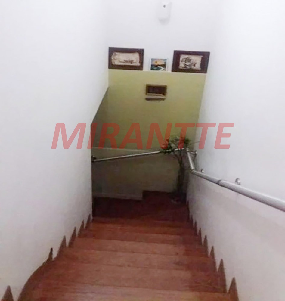 Sobrado de 161m² com 3 quartos em Imirim