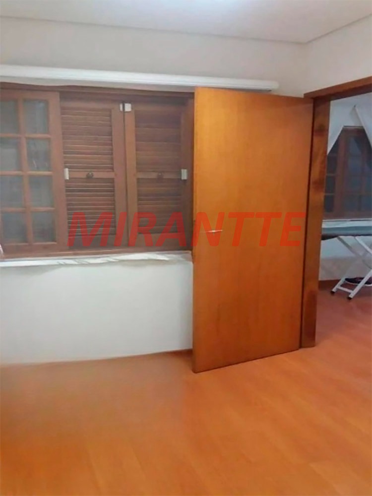 Sobrado de 161m² com 3 quartos em Imirim