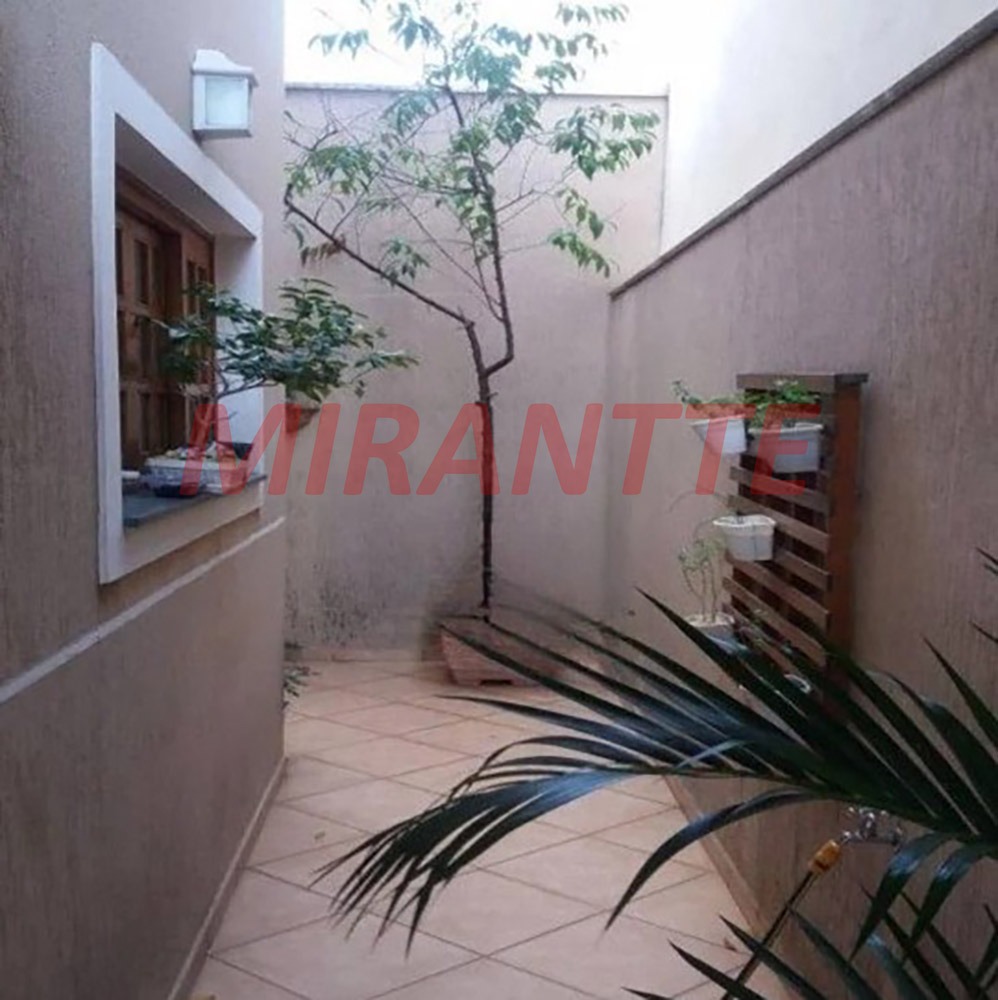 Sobrado de 161m² com 3 quartos em Imirim