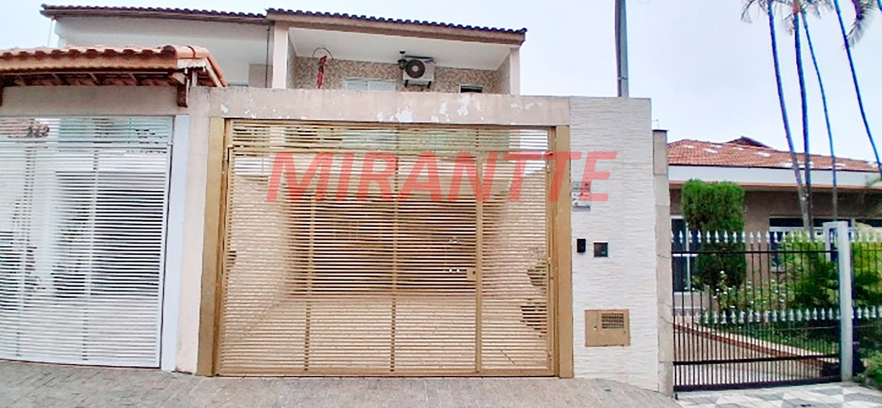 Sobrado de 126m² com 3 quartos em Vila Maria Alta