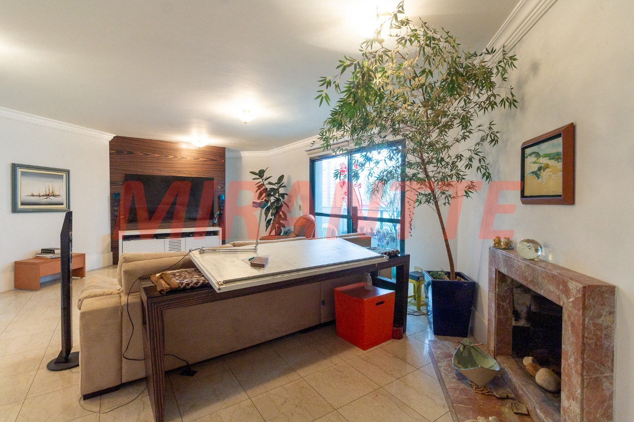 Apartamento de 160m² com 3 quartos em Santana