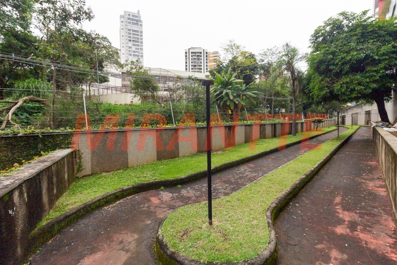 Apartamento de 160m² com 3 quartos em Santana