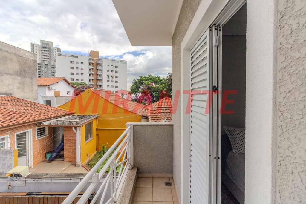 Sobrado de 204m² com 3 quartos em Vila Mazzei