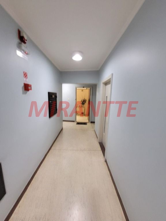Comercial de 27m² em Santana