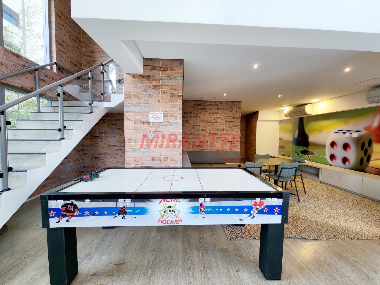 Apartamento de 192m² com 3 quartos em Campo Belo