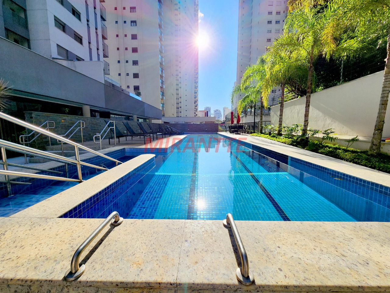 Apartamento de 192m² com 3 quartos em Campo Belo