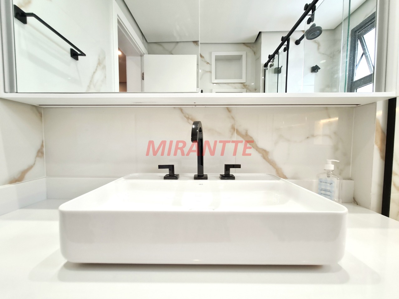 Apartamento de 192m² com 3 quartos em Campo Belo