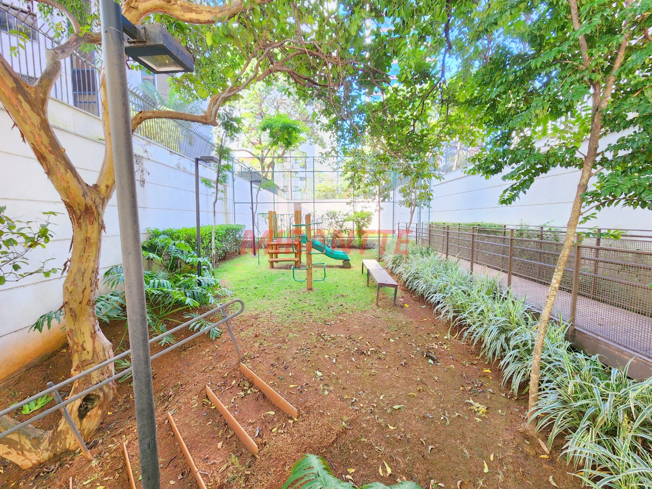 Apartamento de 192m² com 3 quartos em Campo Belo