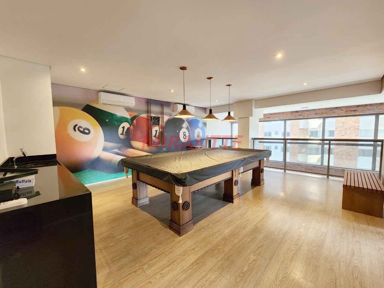 Apartamento de 192m² com 3 quartos em Campo Belo