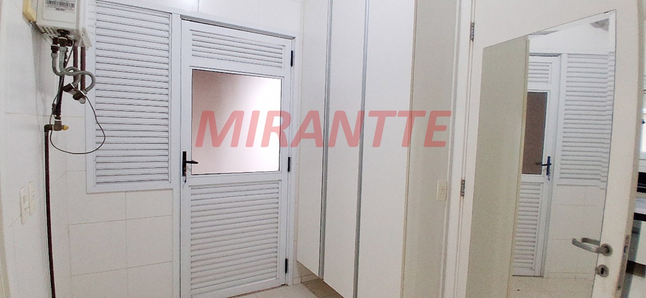 Cond. fechado de 198m² com 3 quartos em Tucuruvi