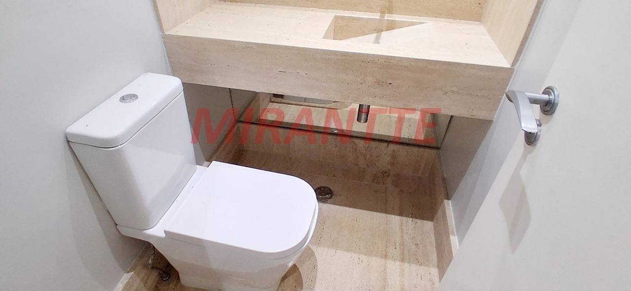 Cond. fechado de 198m² com 3 quartos em Tucuruvi