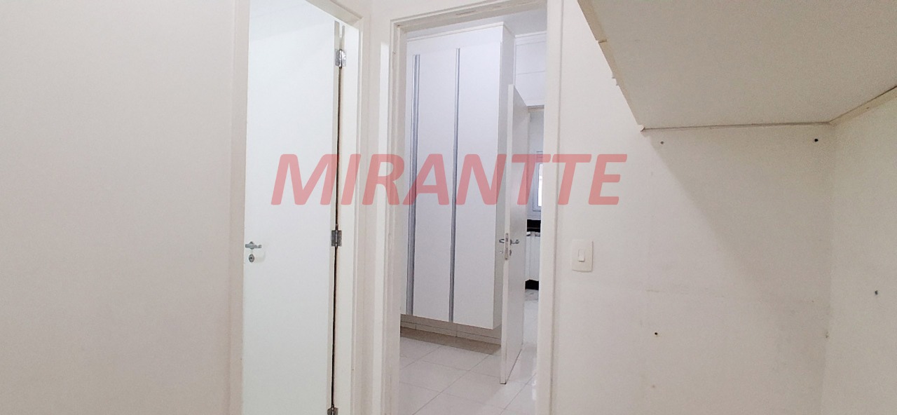 Cond. fechado de 198m² com 3 quartos em Tucuruvi