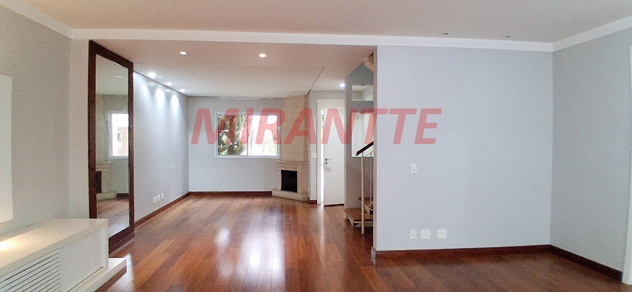 Cond. fechado de 198m² com 3 quartos em Tucuruvi