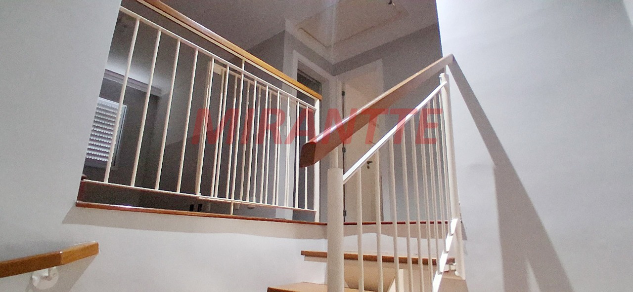 Cond. fechado de 198m² com 3 quartos em Tucuruvi