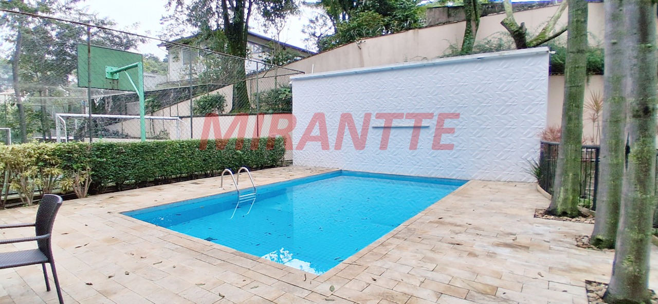 Cond. fechado de 198m² com 3 quartos em Tucuruvi