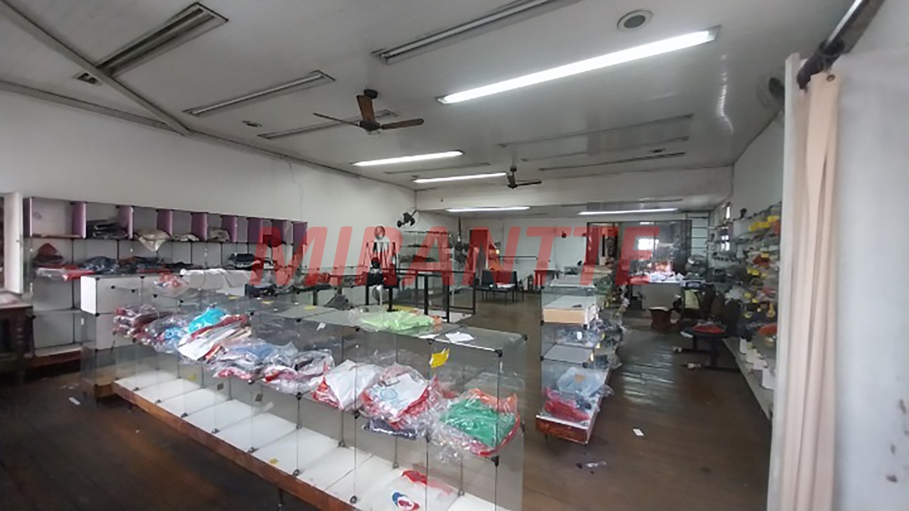 Comercial de 154m² em Santana