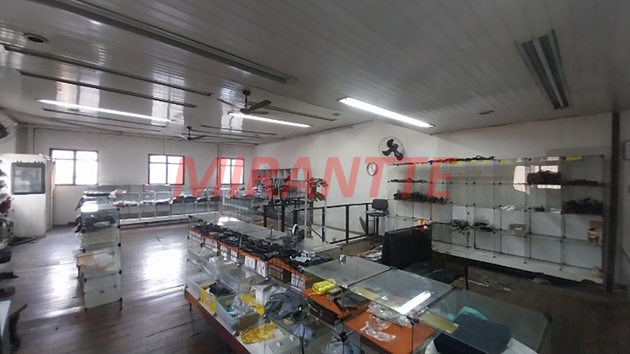 Comercial de 154m² em Santana