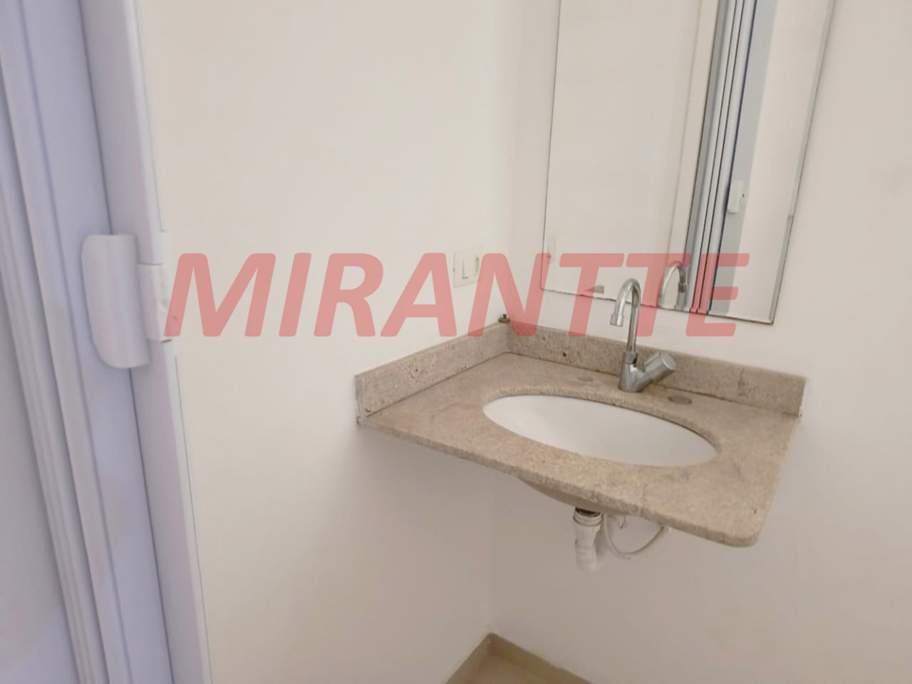 Sobrado de 171m² com 3 quartos em Vila Maria Alta