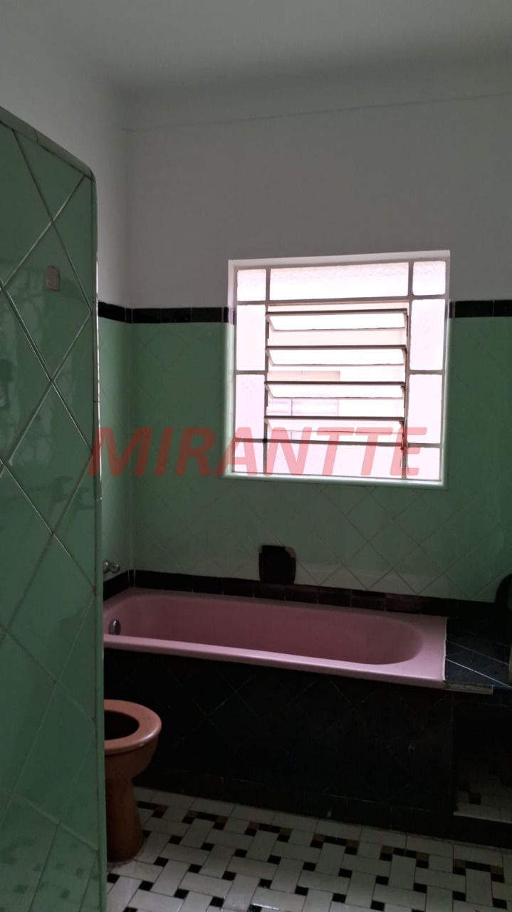 Sobrado de 197m² com 4 quartos em Parada Inglesa