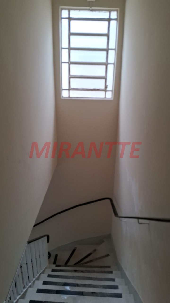 Sobrado de 197m² com 4 quartos em Parada Inglesa