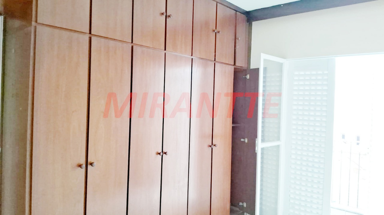 Sobrado de 197m² com 4 quartos em Parada Inglesa