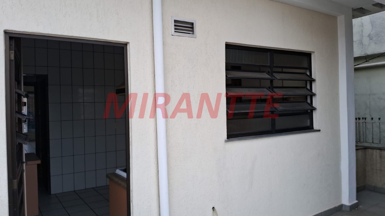 Sobrado de 197m² com 4 quartos em Parada Inglesa
