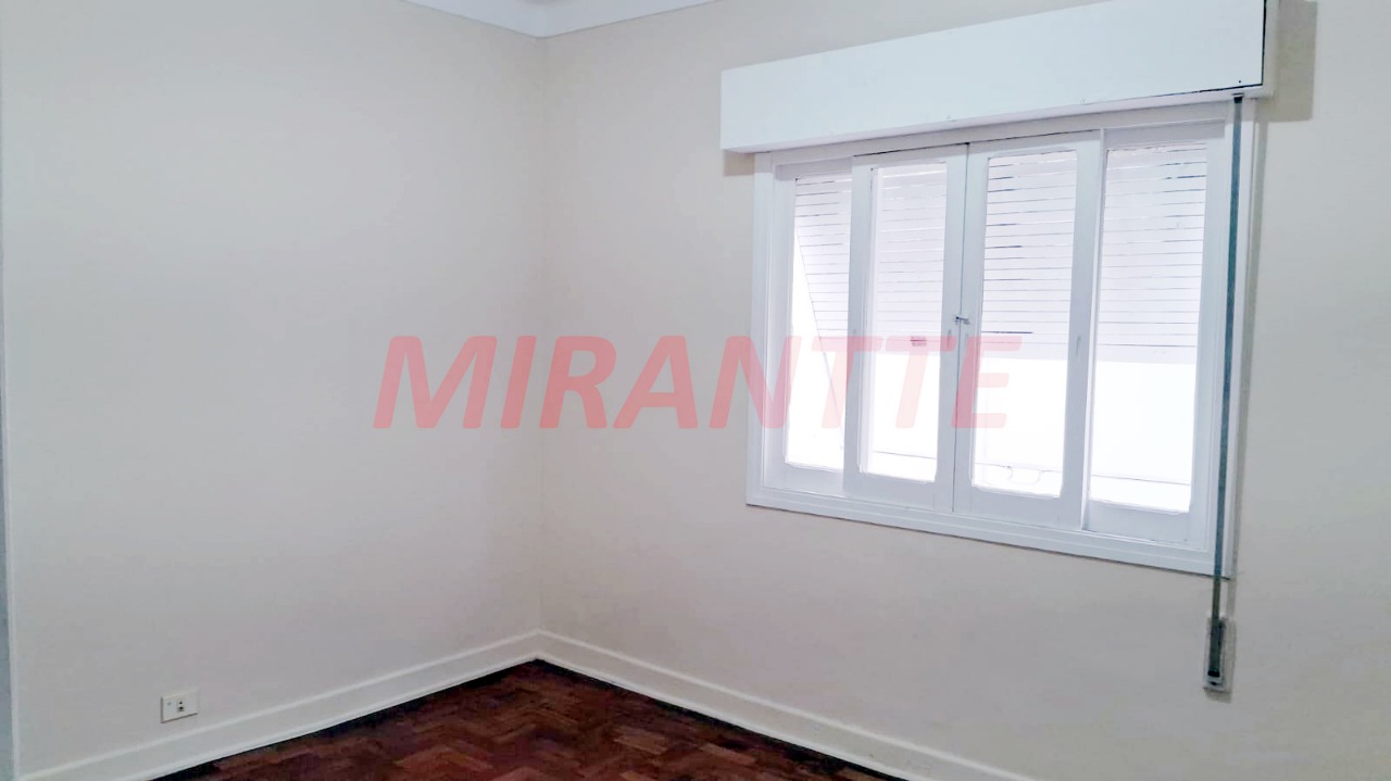 Sobrado de 197m² com 4 quartos em Parada Inglesa