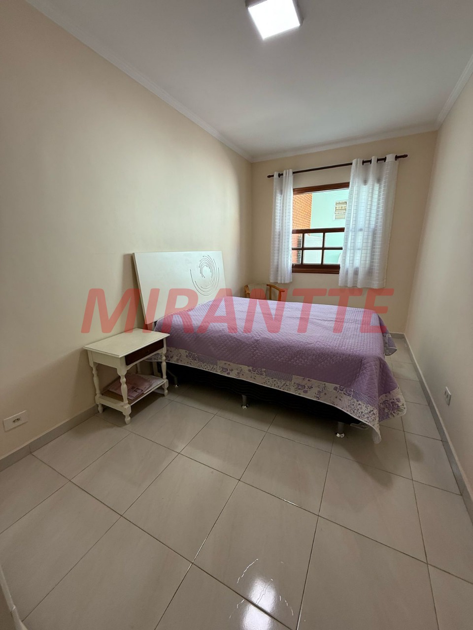 Sobrado de 250m² com 3 quartos em Vila Rosália