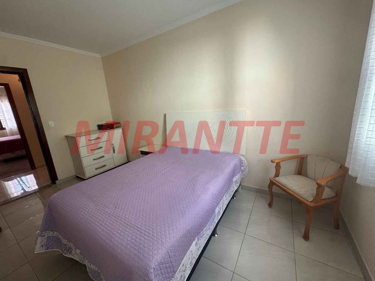 Sobrado de 250m² com 3 quartos em Vila Rosália