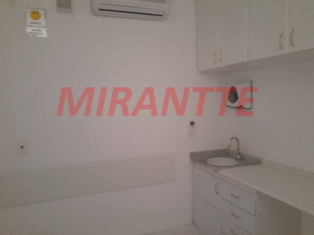 Comercial de 50m² em Santana