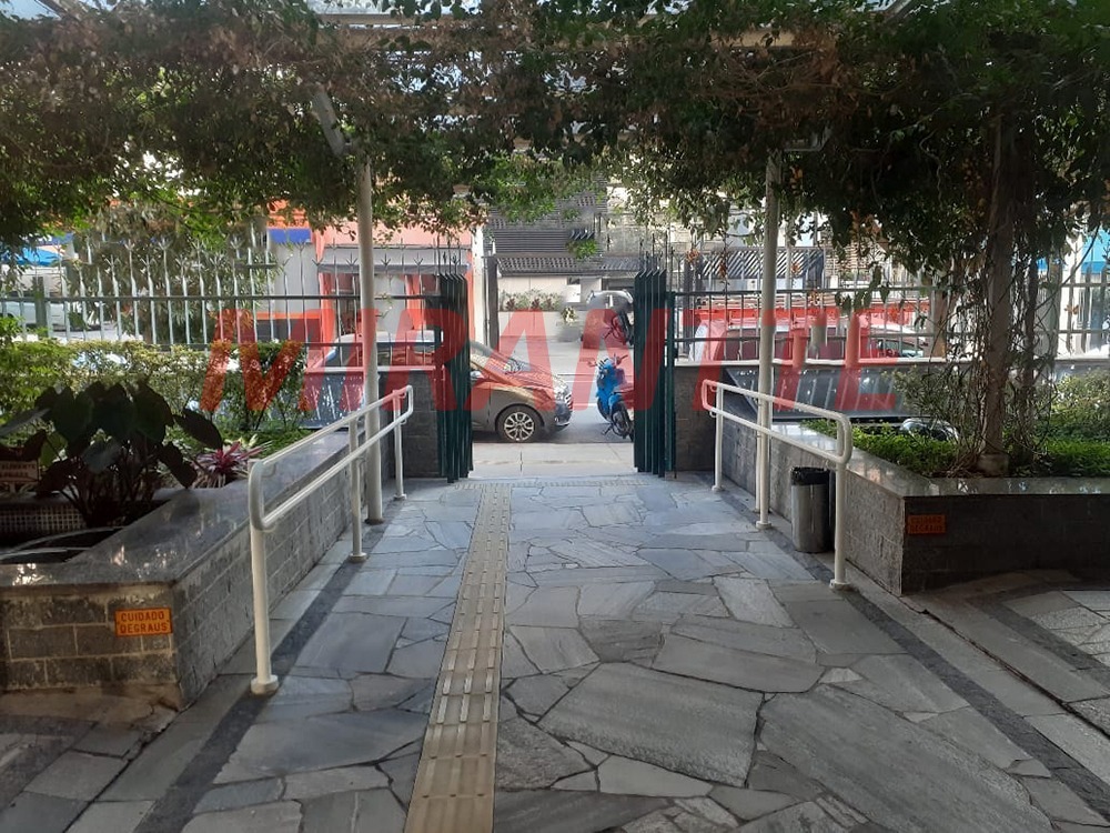 Comercial de 50m² em Santana