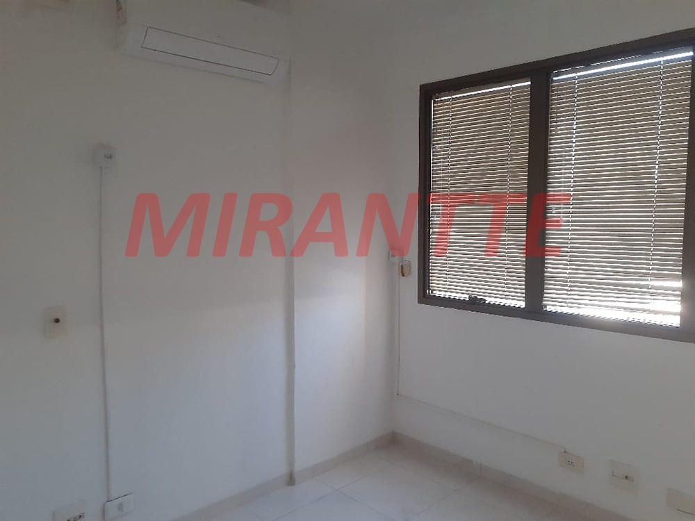 Comercial de 50m² em Santana