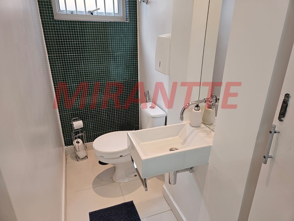 Comercial de 136m² em Santana