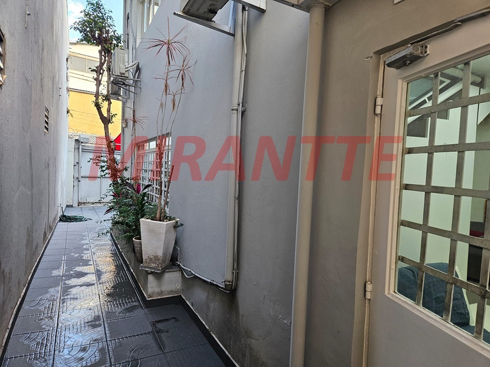 Comercial de 136m² em Santana