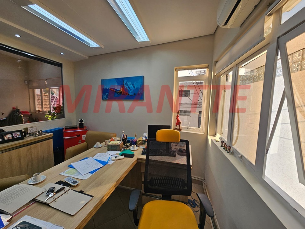 Comercial de 136m² em Santana
