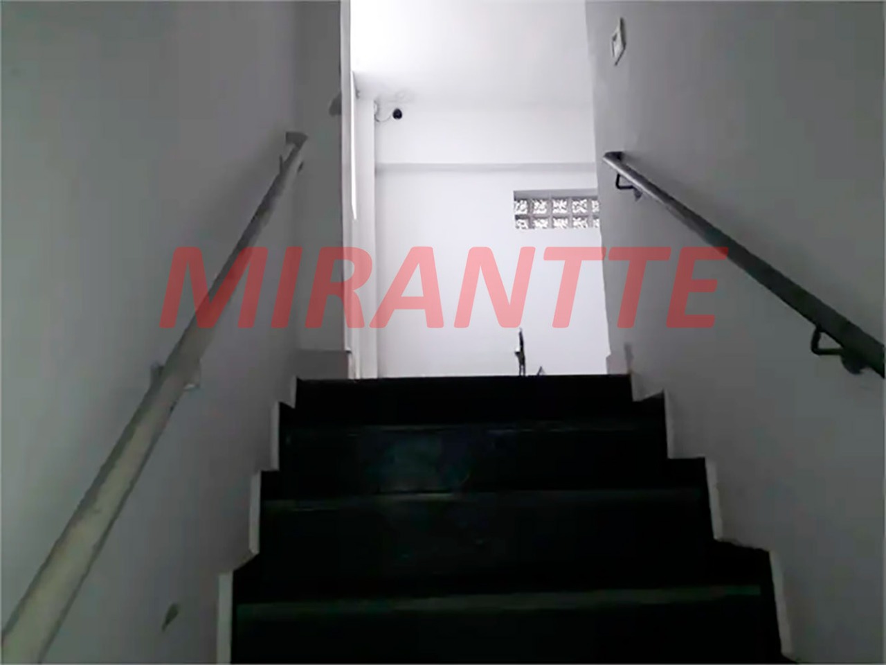 Comercial de 572m² em Carandiru