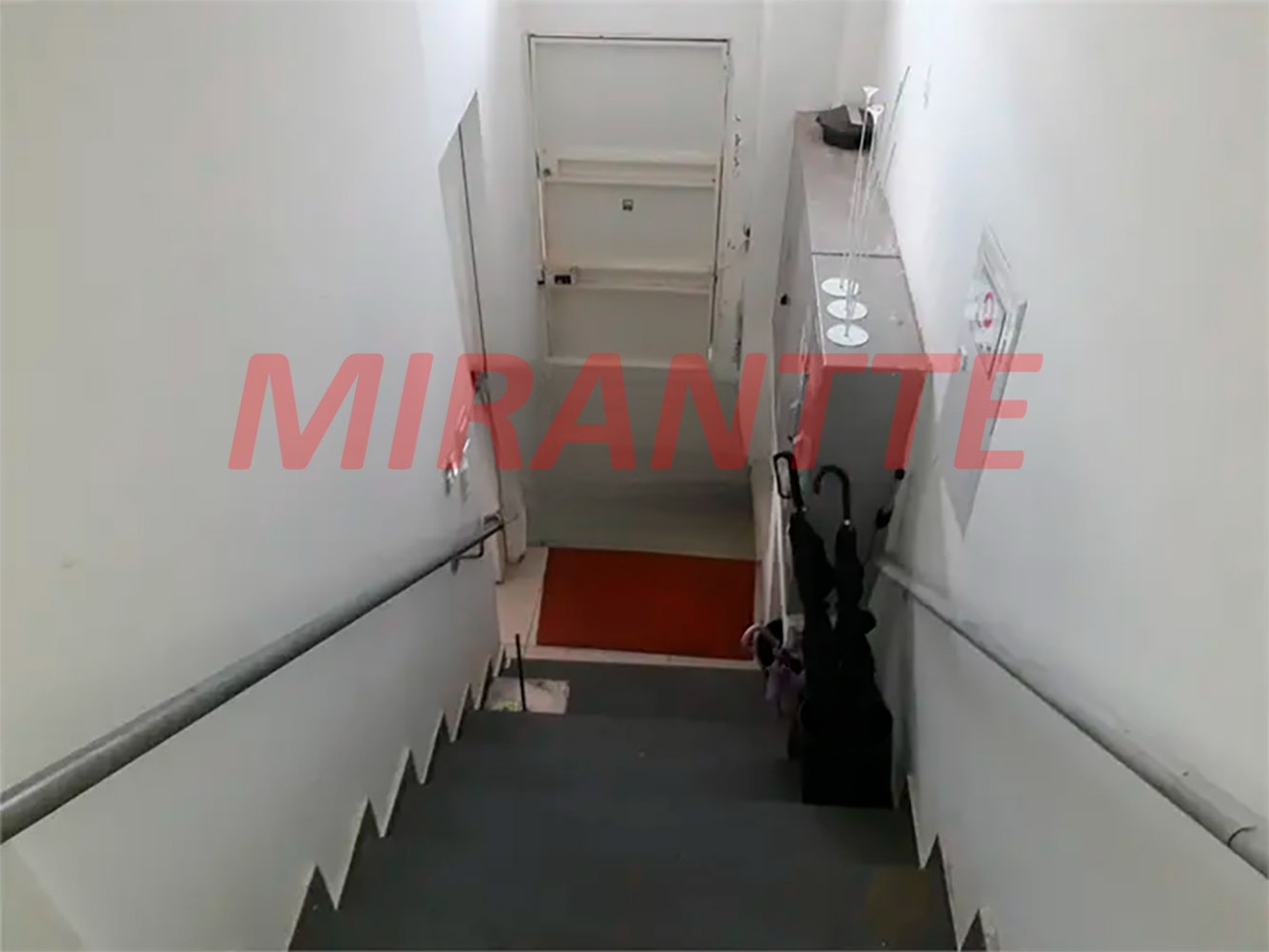 Comercial de 572m² em Carandiru