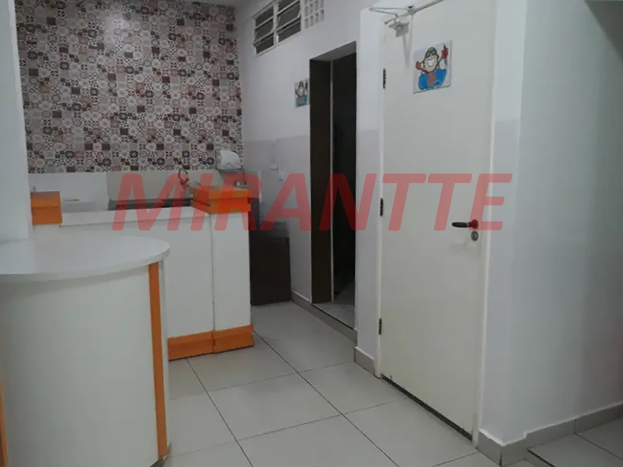Comercial de 572m² em Carandiru