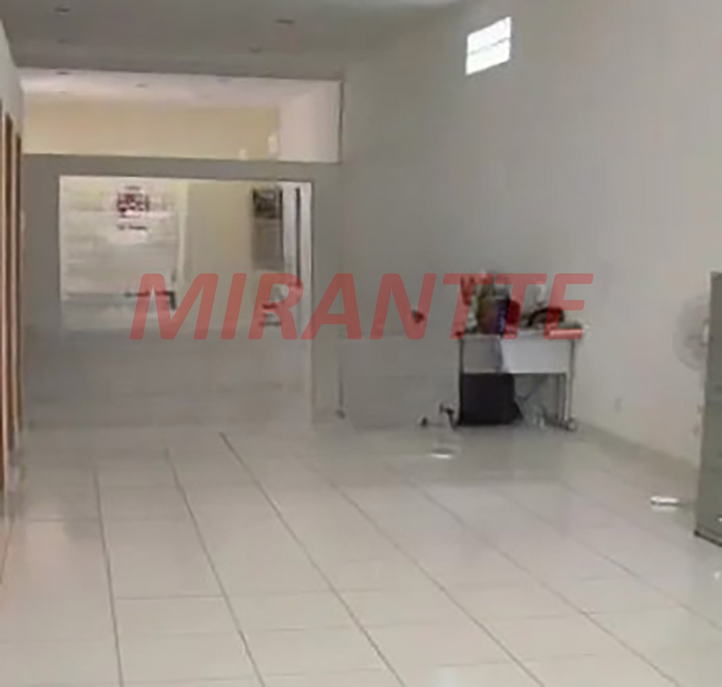 Comercial de 372m² em Carandiru