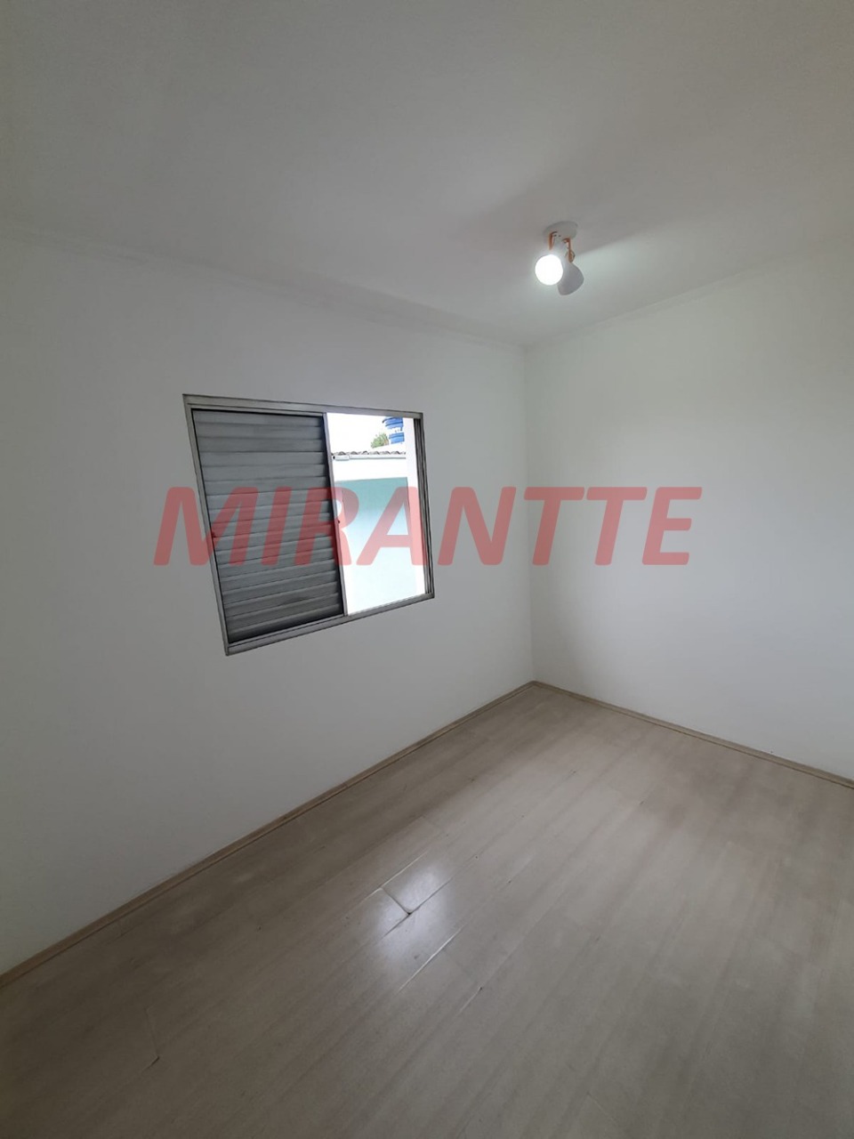 Sobrado de 158m² com 3 quartos em Piqueri