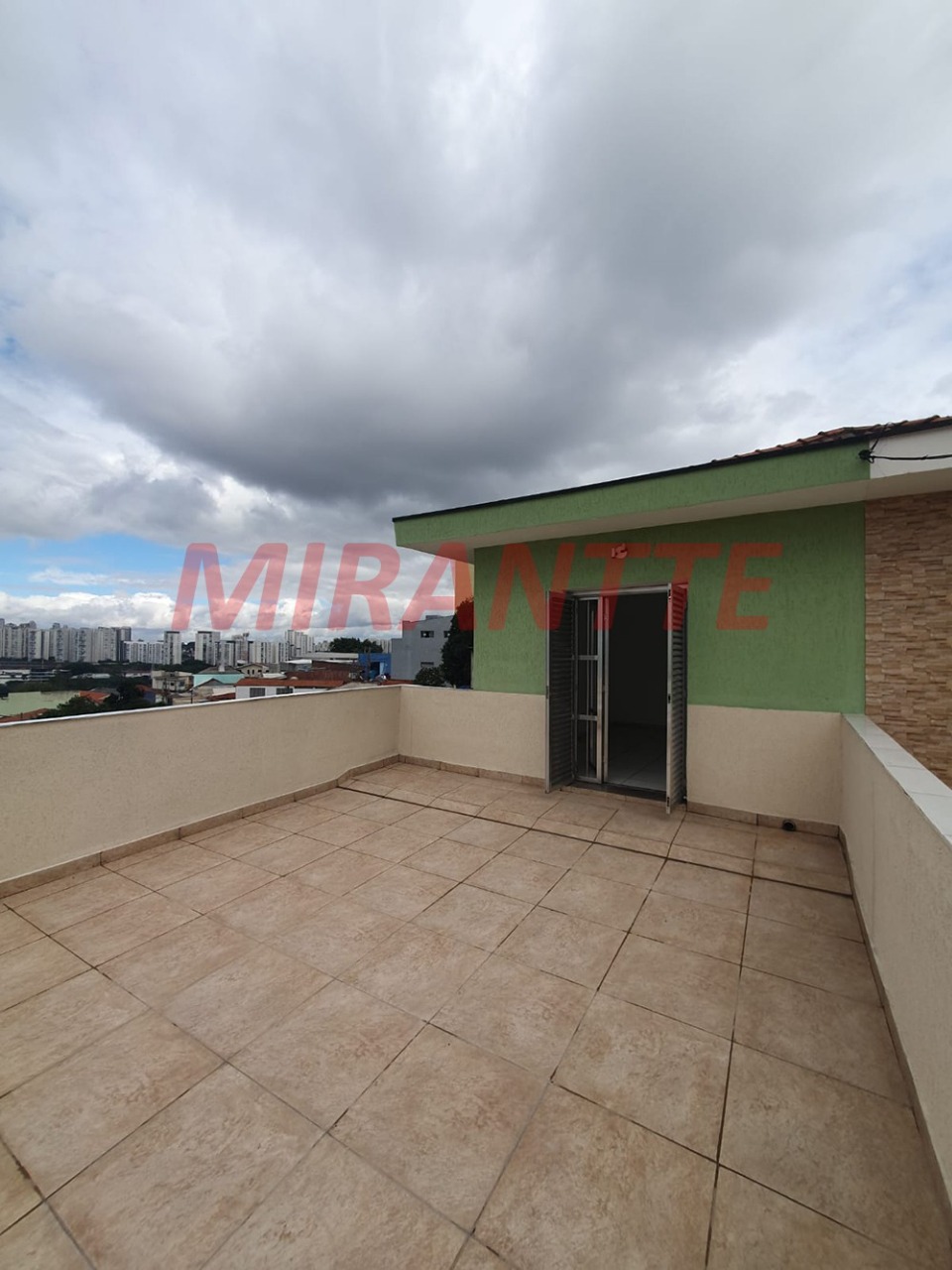 Sobrado de 158m² com 3 quartos em Piqueri