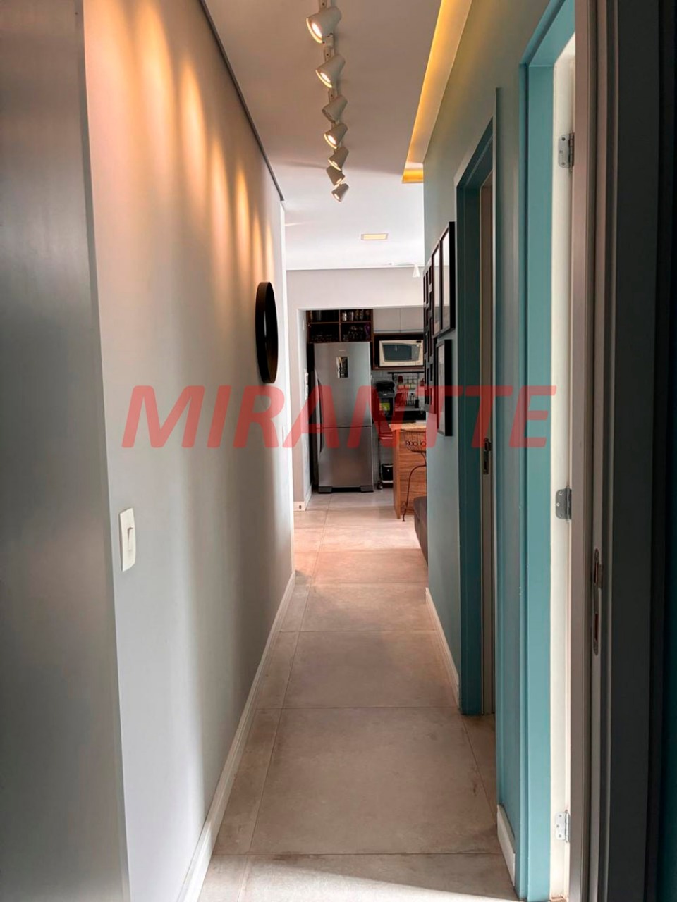 Apartamento de 71m² com 2 quartos em Santa Teresinha